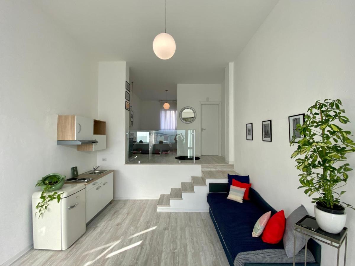 Villa Scalabrini Loft à Côme Extérieur photo